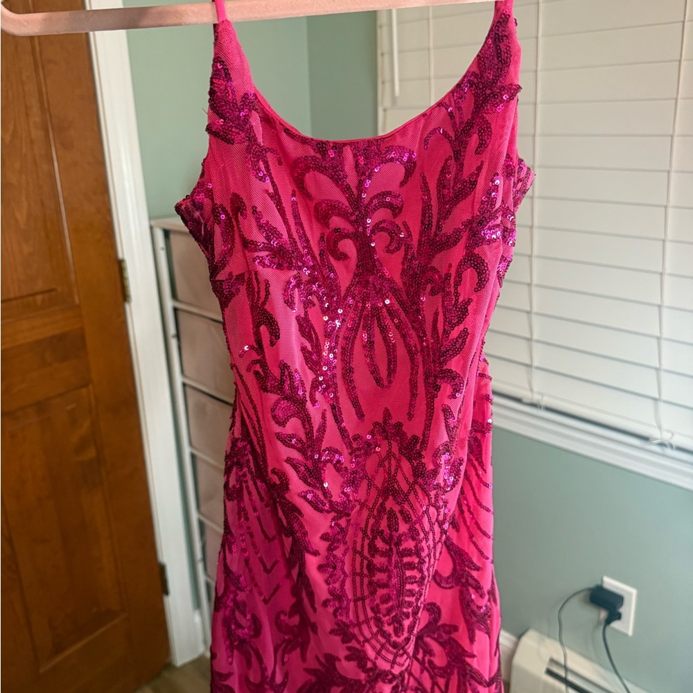 Elegant Pink Sequin Mini Dress